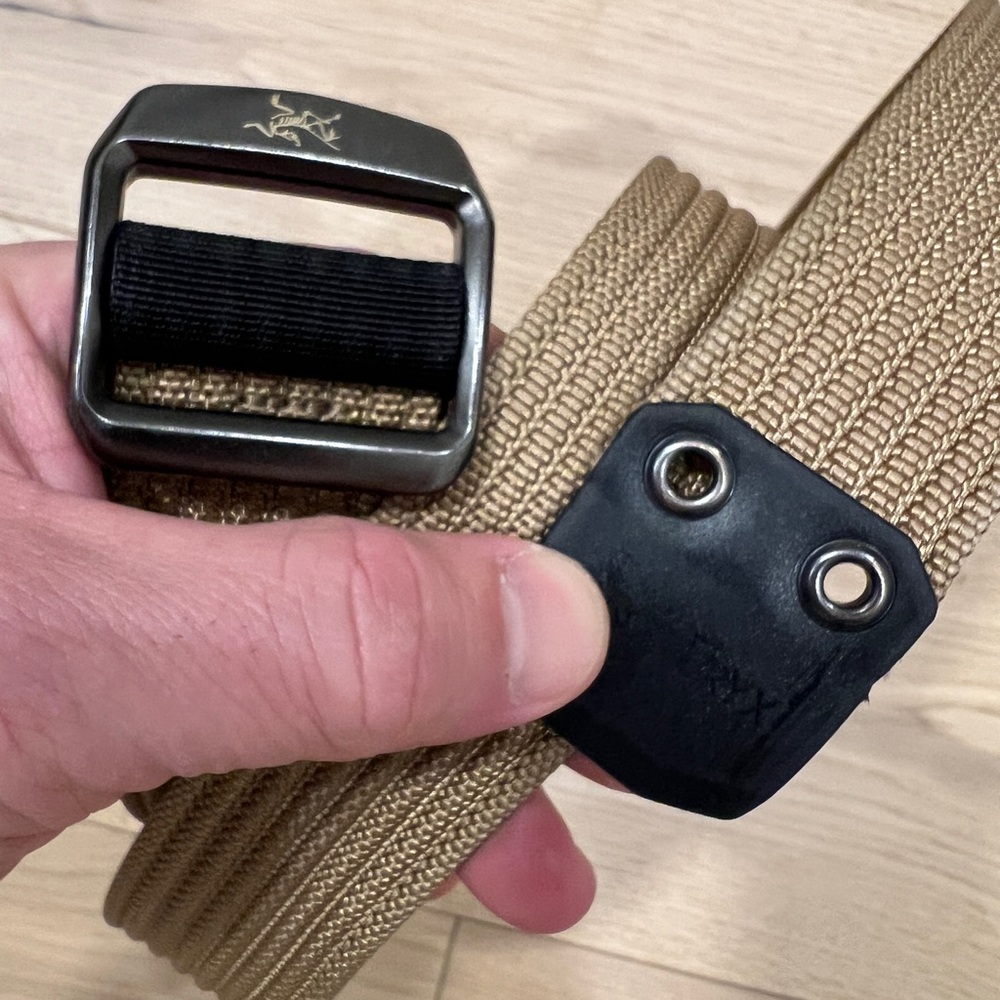 Arc'teryx Tactical Belt in Tan and Black